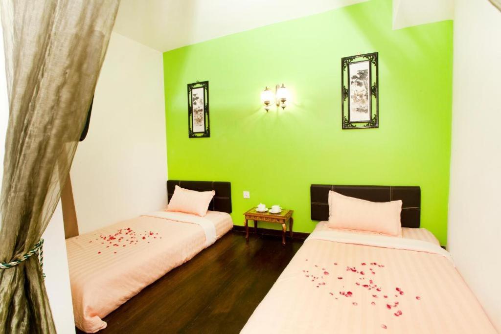Oyo 90855 Vince Villa Bukit Mertajam Exterior foto